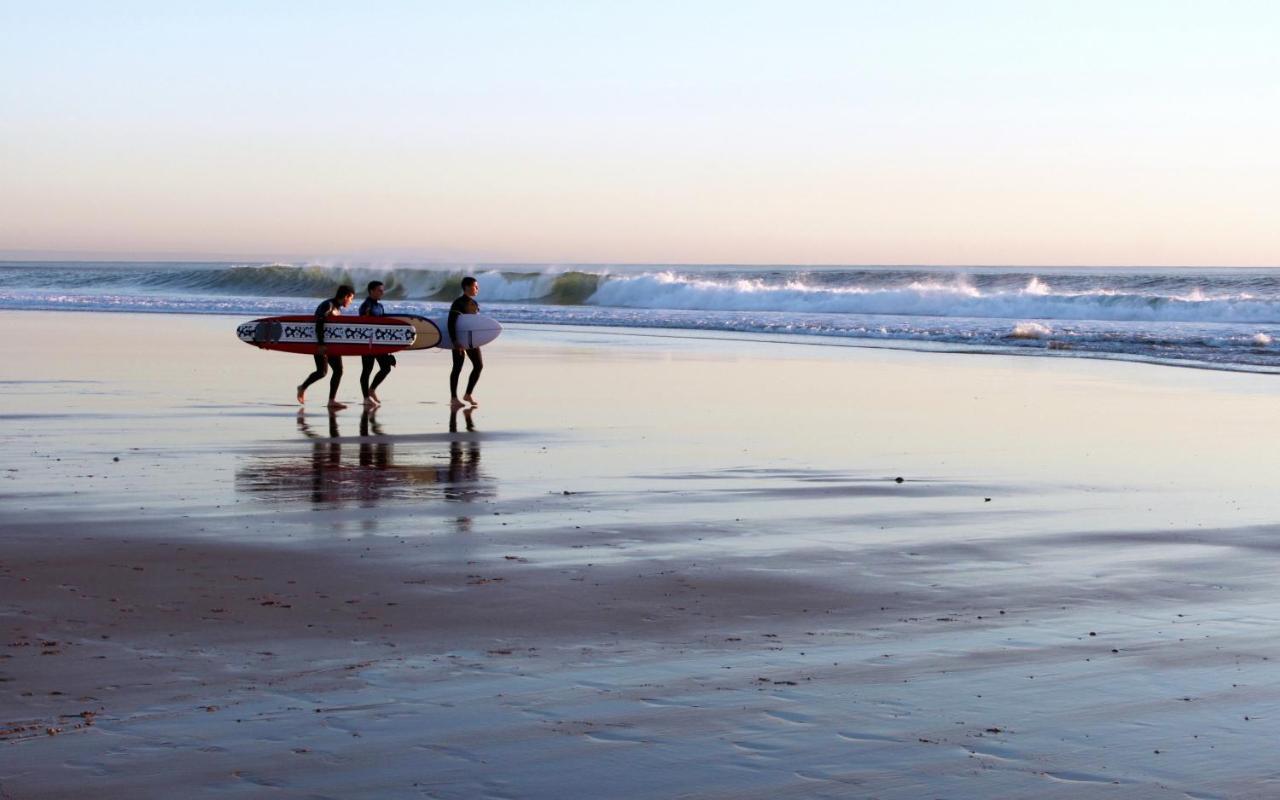 Mahara Caparica Surf Camp Exterior foto